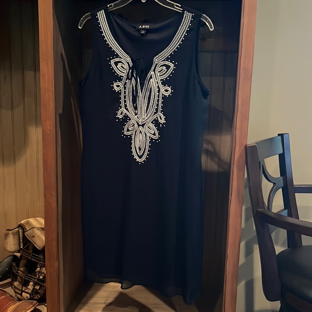 NWOT A. Byer navy sleeveless dress in large.